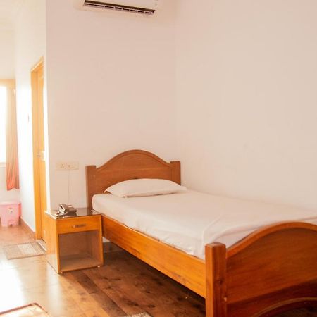 Hotel Nakshatra Karimganj Exterior photo